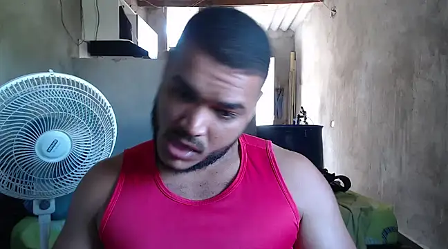 Snapshot of mcgregor_sexhot2020 chatting on February 2025 02:50:02 PM mcgregor sexhot2020 online show from February 2025 02:50:02 PM
