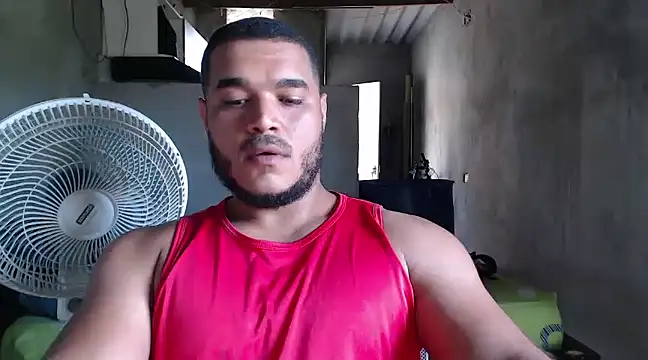Snapshot of mcgregor_sexhot2020 chatting on February 2025 06:37:01 PM mcgregor sexhot2020 online show from February 2025 06:37:01 PM