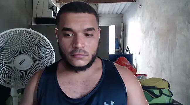 Snapshot of mcgregor_sexhot2020 chatting on March 2025 09:04:01 PM mcgregor sexhot2020 online show from March 2025 09:04:01 PM