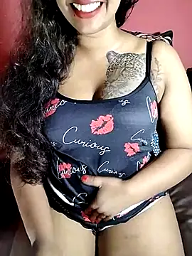 Sexy-Monikaa online show from April 2026 06:43:01 PM