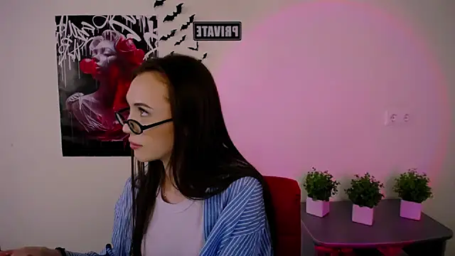 Nikonara Love online show from March 2025 11:55:01 AM