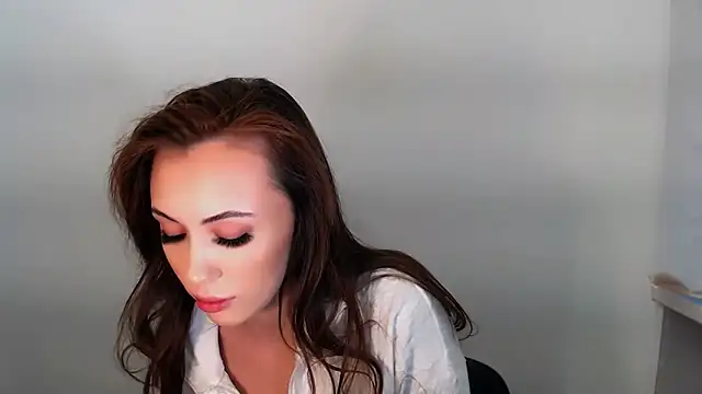 Nikonara Love online show from November 2025 01:45:01 PM