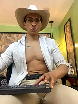 ApoloCruz online show from October 2025 05:59:02 AM