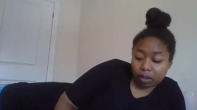 angeliquebelcali online show from February 2025 06:36:02 PM