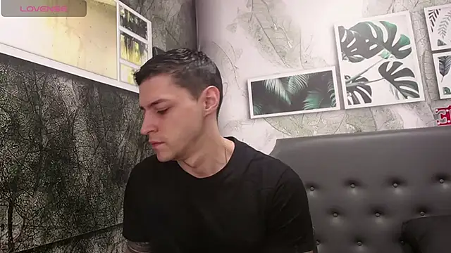 Snapshot of Frank_Millers chatting on March 2025 01:57:02 PM Frank Millers online show from March 2025 01:57:02 PM