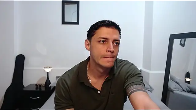 Frank Millers online show from May 2026 11:34:04 PM