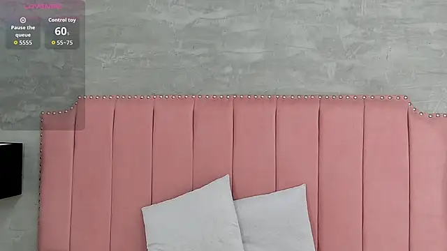 Alaia Colins online show from February 2026 12:18:02 AM