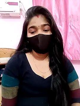 Snapshot of Simran-001 chatting on January 2025 10:27:01 AM Simran-001 online show from January 2025 10:27:01 AM