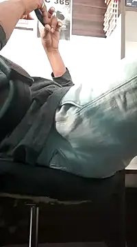 RaviRoy2326 online show from February 2025 10:38:02 AM