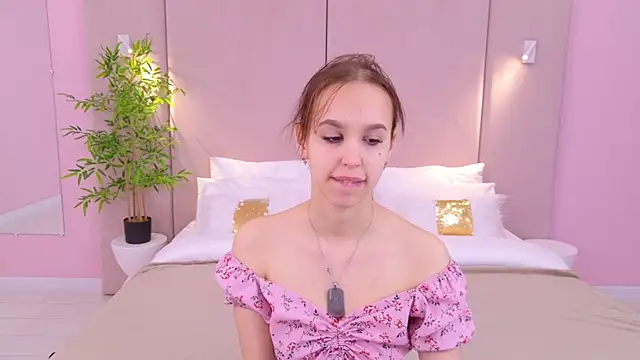 SandraTucker online show from February 2025 03:02:02 AM