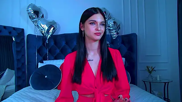 Snapshot of BeverlyMost chatting on February 2025 10:28:01 AM BeverlyMost online show from February 2025 10:28:01 AM