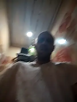 Snapshot of MaxDevilWhite chatting on September 2025 09:31:02 AM MaxDevilWhite online show from September 2025 09:31:02 AM