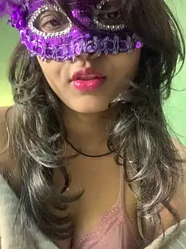 Snapshot of Richa_Madness chatting on February 2025 02:13:02 PM Richa Madness online show from February 2025 02:13:02 PM
