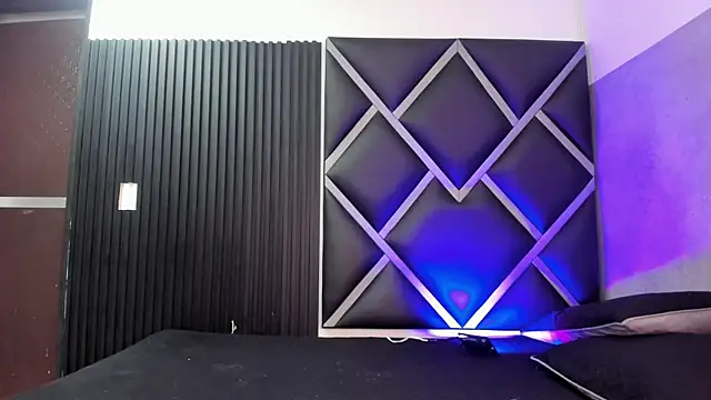 Martshall09 online show from October 2025 09:19:02 PM