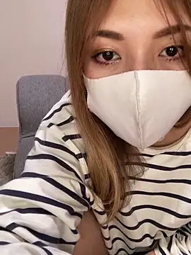 Snapshot of anchan69 chatting on February 2025 03:01:02 PM anchan69 online show from February 2025 03:01:02 PM