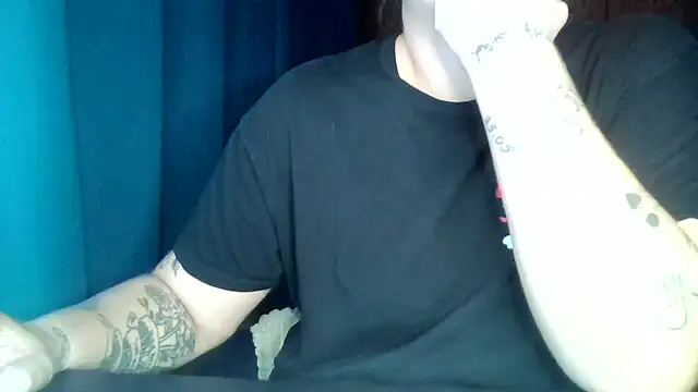 bunnyfox420 online show from October 2025 12:51:01 AM