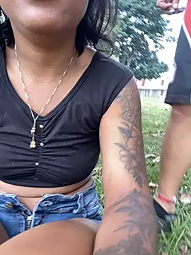 Snapshot of Charlotte_bronxxx chatting on February 2025 09:15:01 PM Charlotte bronxxx online show from February 2025 09:15:01 PM