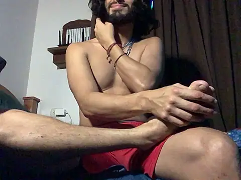 Nooneisthis online show from October 2025 07:18:01 AM