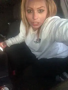 barbieinbondage7 online show from February 2026 01:37:02 AM