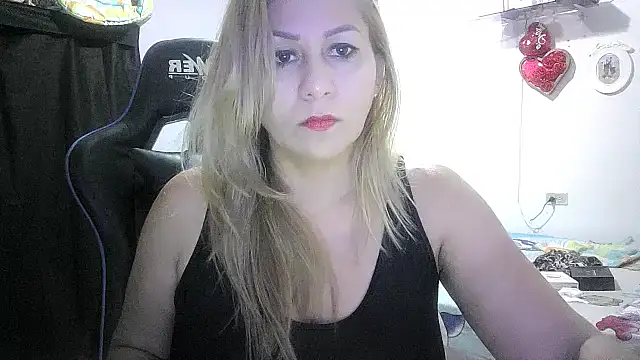 mariana0x online show from October 2025 01:42:02 PM