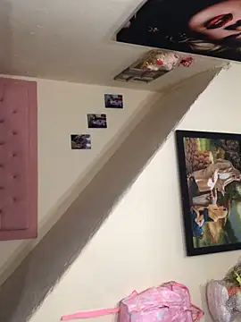 Snapshot of Madeline_Cooper08 chatting on December 2025 12:58:01 PM Madeline Cooper08 online show from December 2025 12:58:01 PM