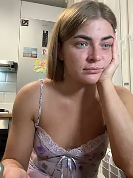 Donna Sun online show from March 2025 11:15:02 PM