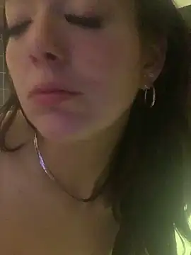 Hornyamy026 online show from February 2026 02:06:02 AM