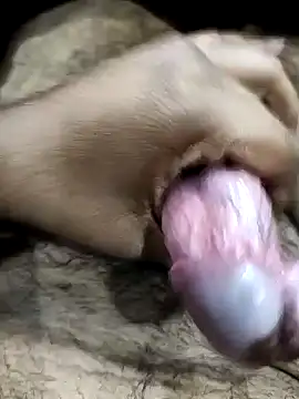 Snapshot of Younme6-9 chatting on January 2025 04:37:01 PM Younme6-9 online show from January 2025 04:37:01 PM