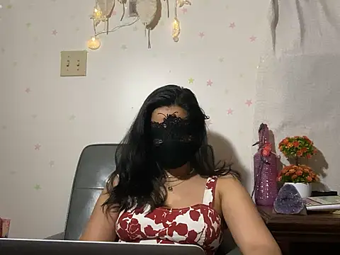 Snapshot of desiiiinigal chatting on January 2026 11:25:01 PM desiiiinigal online show from January 2026 11:25:01 PM