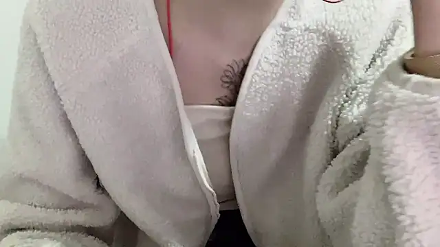 Chu1314 online show from February 2025 03:29:01 PM