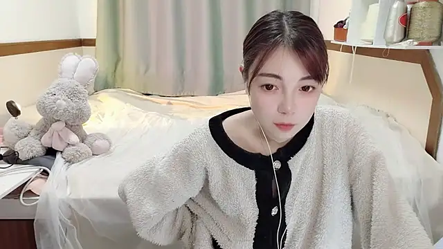 Snapshot of Song_99 chatting on February 2025 06:08:02 PM Song 99 online show from February 2025 06:08:02 PM