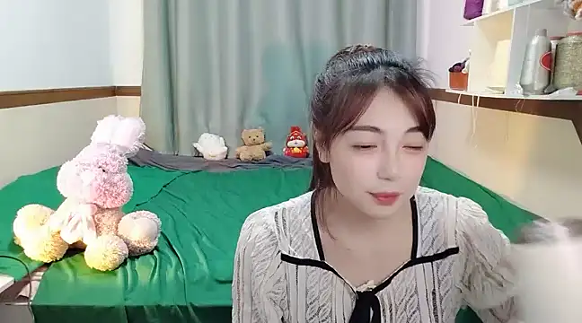 Snapshot of Song_99 chatting on February 2025 05:31:02 PM Song 99 online show from February 2025 05:31:02 PM