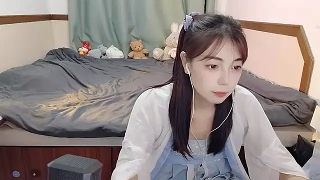 Snapshot of Song_99 chatting on February 2025 02:06:02 PM Song 99 online show from February 2025 02:06:02 PM