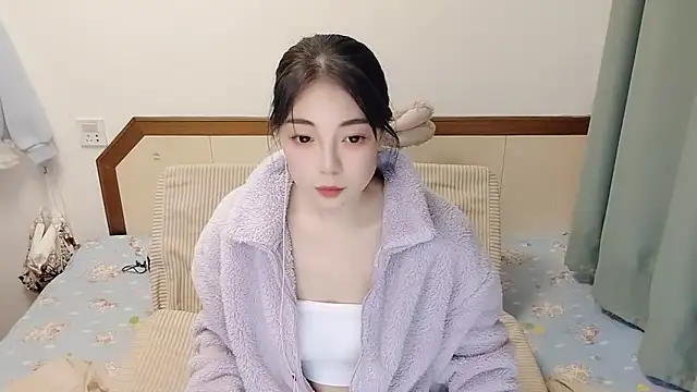 Snapshot of Song_99 chatting on March 2025 06:00:01 PM Song 99 online show from March 2025 06:00:01 PM