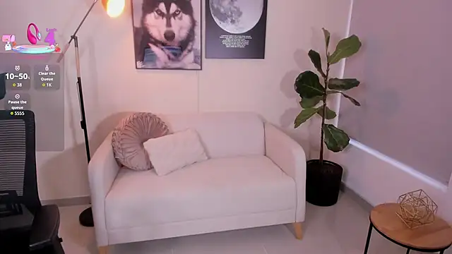 LairaScott online show from December 2025 10:37:02 PM