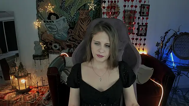 EmiliaBedy online show from February 2025 12:13:01 PM