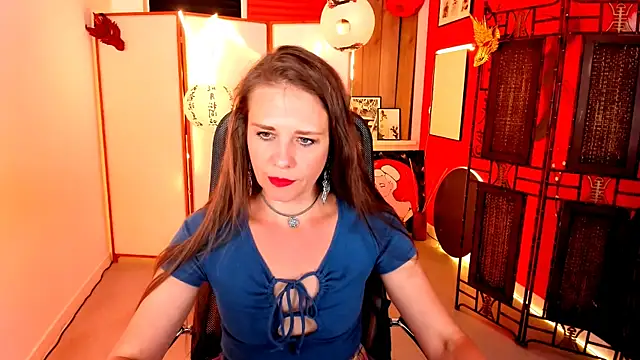 EmiliaBedy online show from June 2026 05:12:02 AM