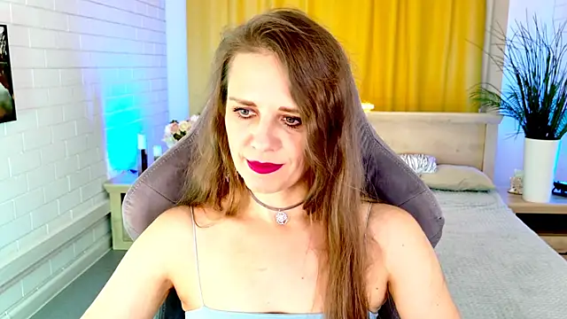 EmiliaBedy online show from July 2026 09:23:01 AM