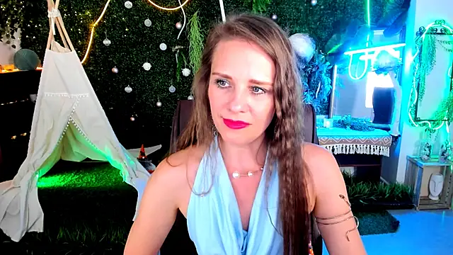 EmiliaBedy online show from July 2026 10:39:01 AM