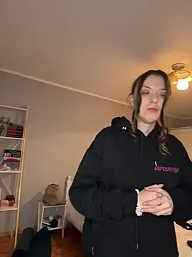 Snapshot of bunnythetailor chatting on February 2025 07:58:01 PM bunnythetailor online show from February 2025 07:58:01 PM