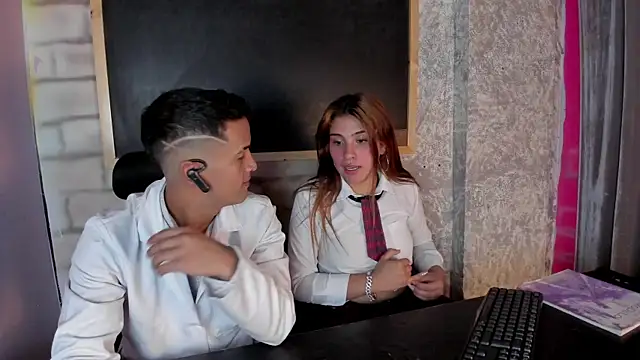 Nikki and Mayk online show from March 2025 03:05:02 AM