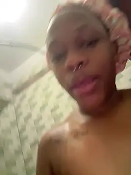 Snapshot of Boneca25 chatting on February 2026 09:31:02 AM Boneca25 online show from February 2026 09:31:02 AM