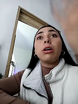 Snapshot of Ariana_rouse chatting on December 2025 08:16:02 PM Ariana rouse online show from December 2025 08:16:02 PM