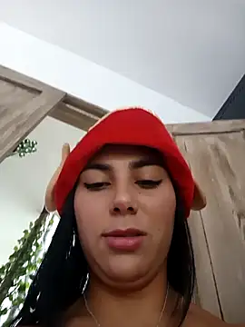 Snapshot of Ariana_rouse chatting on December 2025 05:52:01 PM Ariana rouse online show from December 2025 05:52:01 PM