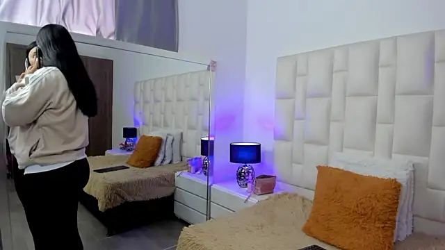 Snapshot of Ariana_rouse chatting on February 2026 06:06:02 PM Ariana rouse online show from February 2026 06:06:02 PM