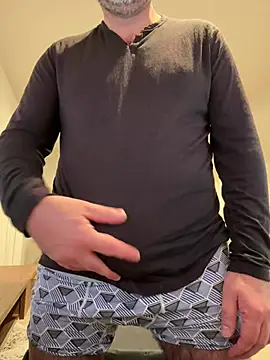 Snapshot of harrychest chatting on April 2026 03:05:01 PM harrychest online show from April 2026 03:05:01 PM