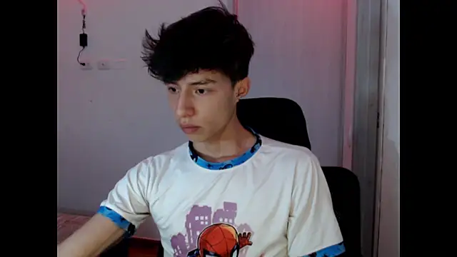 Juanmres online show from December 2025 04:34:02 PM