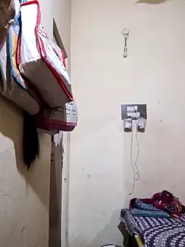 Snapshot of TeluguammayiMahi chatting on February 2025 05:08:01 AM TeluguammayiMahi online show from February 2025 05:08:01 AM