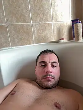 Snapshot of justeqqun chatting on February 2025 04:10:02 PM justeqqun online show from February 2025 04:10:02 PM