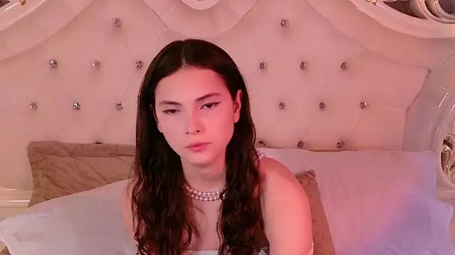 GIGI DAV online show from November 2025 08:52:02 PM